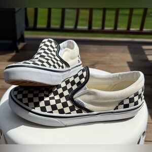 Kids checkerboard Vans